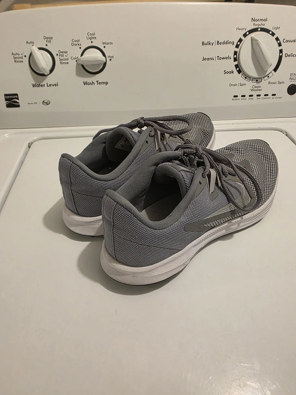 Nike Womens Downshifters Size 10